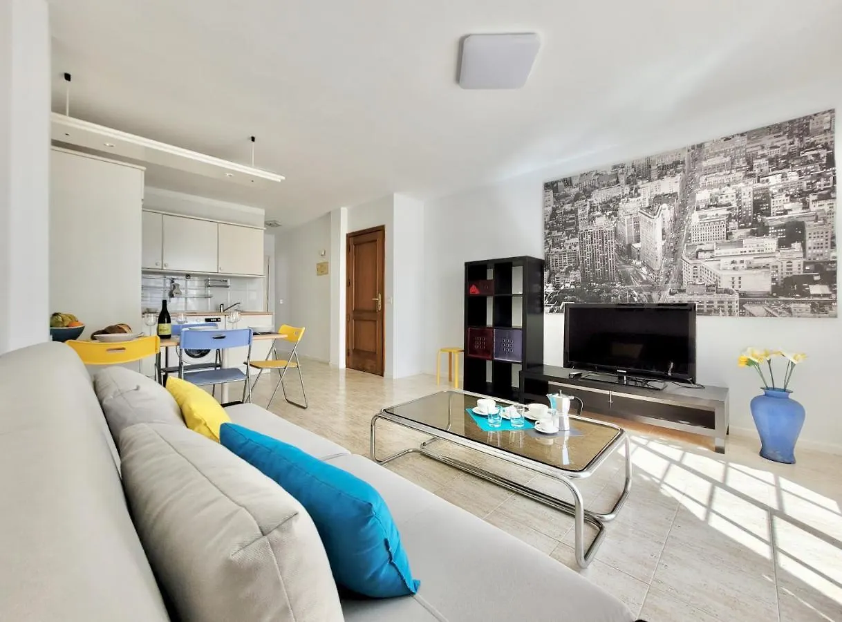 Playa Arena Apartment Araya